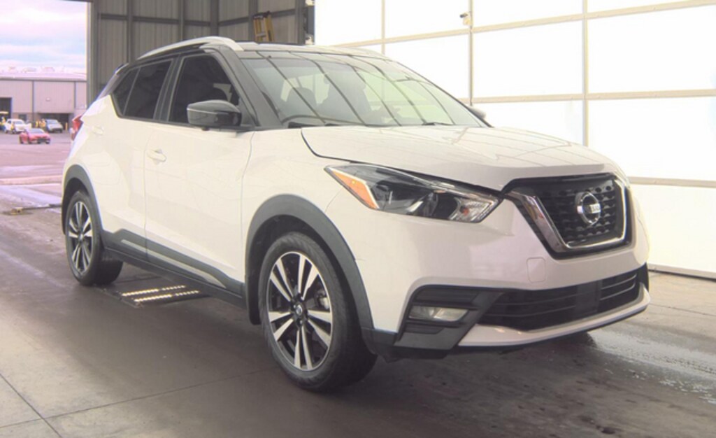 Used 2020 Nissan Kicks SR SUV