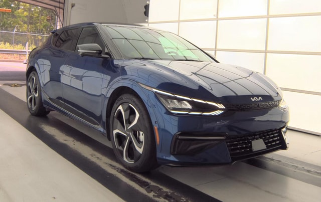 Used 2023 Kia EV6 GT-Line with VIN KNDC4DLC7P5114492 for sale in Huntley, IL