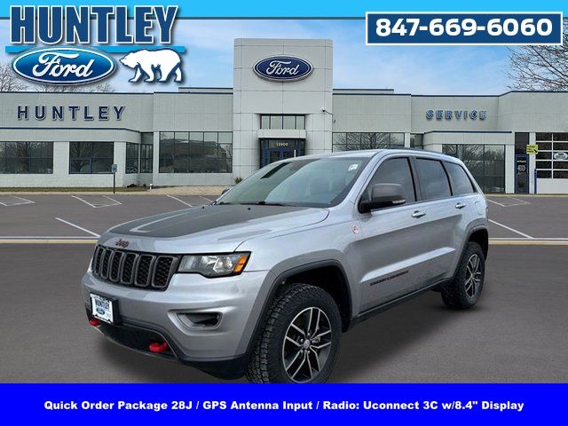 2017 Jeep Grand Cherokee Trailhawk's photo