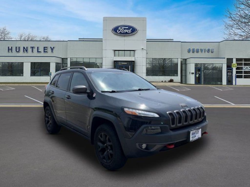 Used 2016 Jeep Cherokee Trailhawk SUV