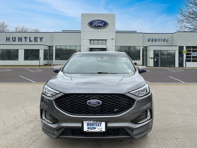 2022 Ford Edge ST photo 2