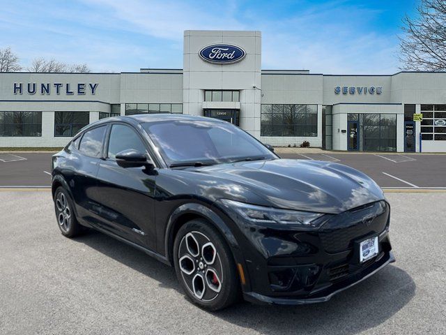 2022 Ford Mustang Mach-E GT photo 2