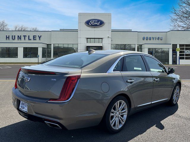2019 Cadillac XTS Luxury photo 3