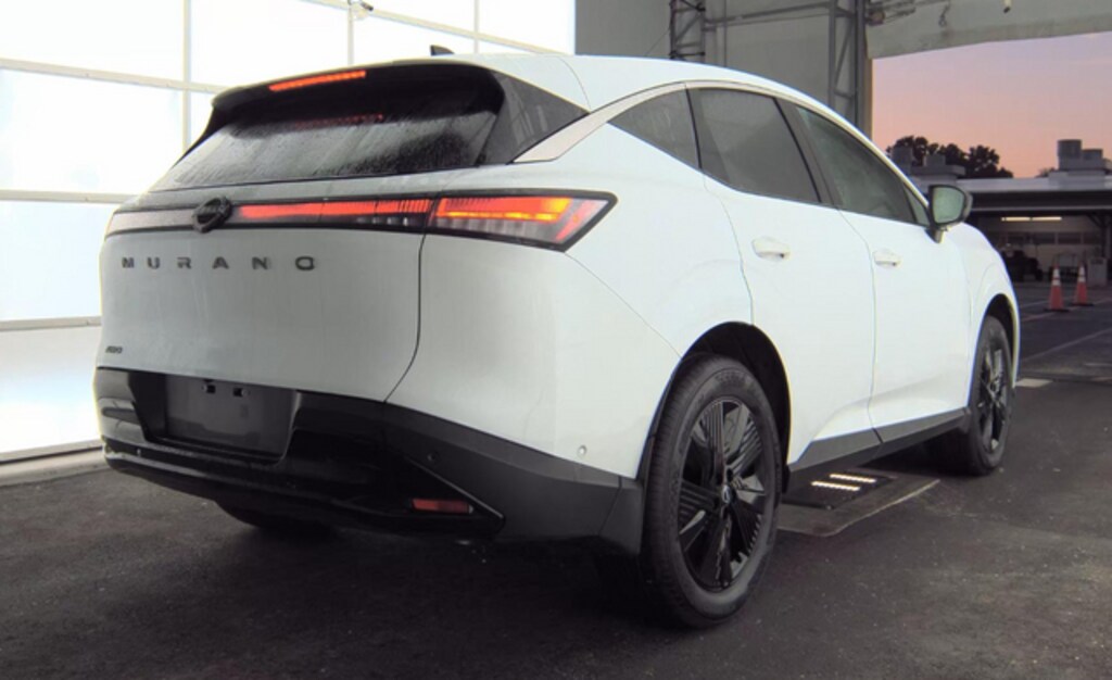 Used 2025 Nissan Murano SV SUV