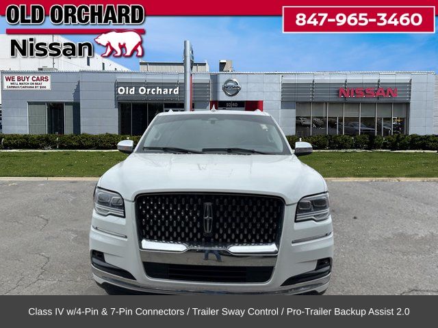 2022 Lincoln Navigator Black Label photo 2