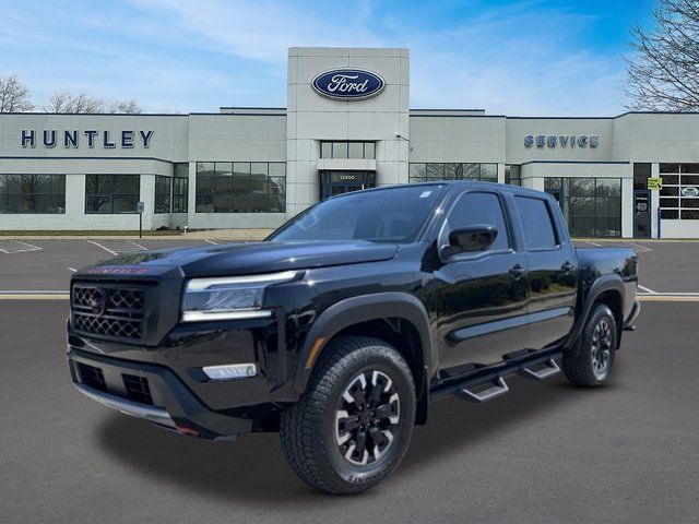 2023 Nissan Frontier PRO-4X Crew Cab 4X4's photo