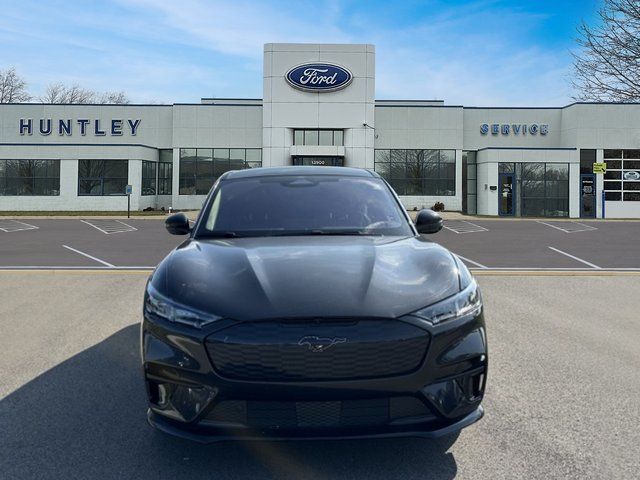 2022 Ford Mustang Mach-E GT photo 2