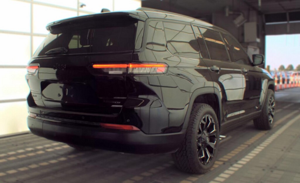Used 2024 Jeep Grand Cherokee L Limited SUV