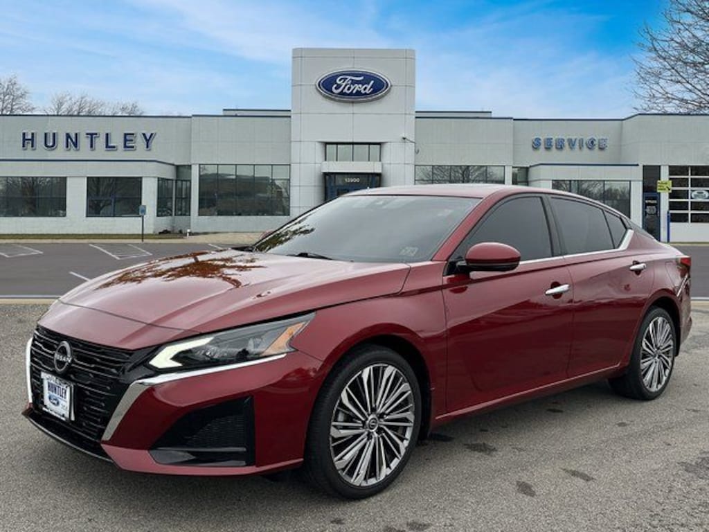 Used 2023 Nissan Altima 2.5 SL Sedan