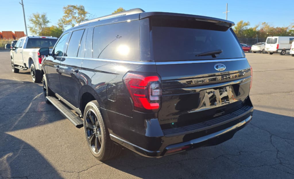 Used 2022 Ford Expedition Max Limited SUV