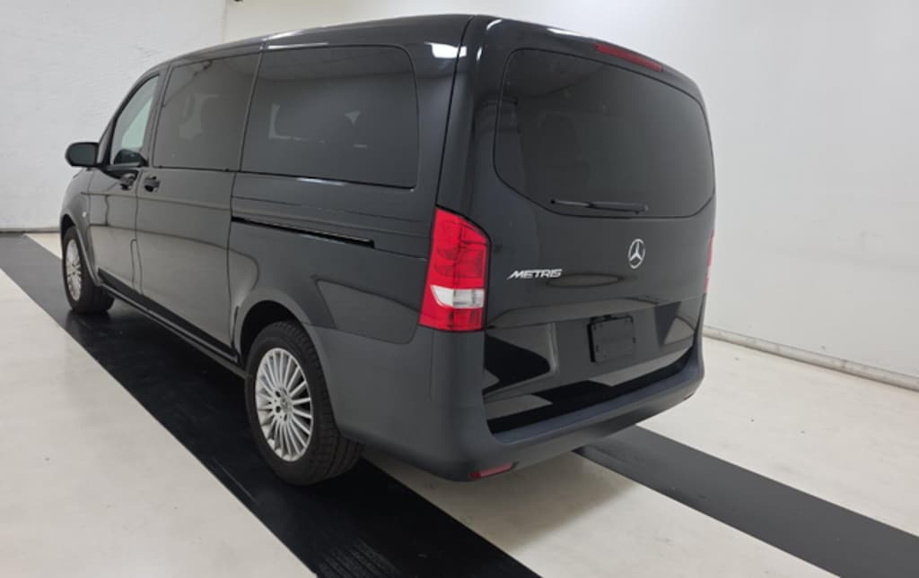 Used 2023 Mercedes-Benz Metris Passenger Minivan/Van