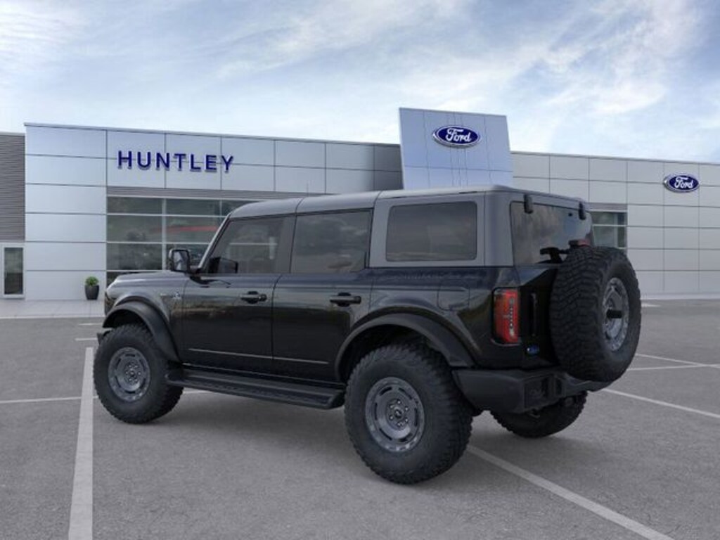 New 2025 Ford Bronco Outer Banks SUV