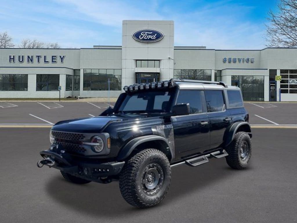 Used 2024 Ford Bronco Everglades SUV