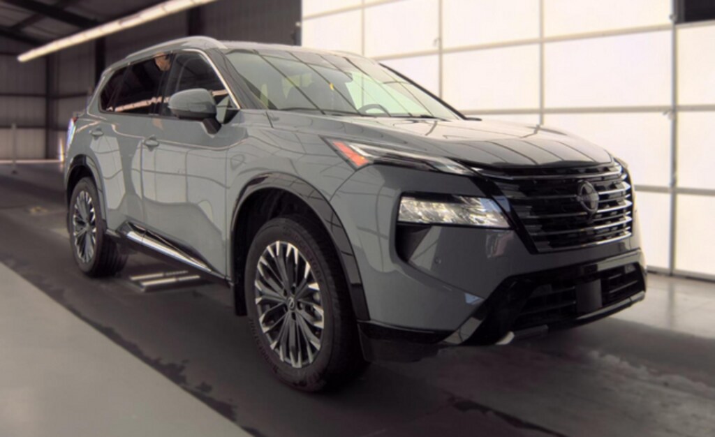 Used 2024 Nissan Rogue Platinum SUV