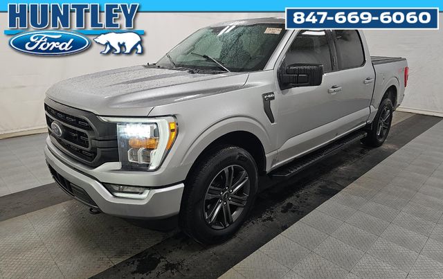 2021 Ford F-150 XLT 4x4 SuperCrew 145 in's photo