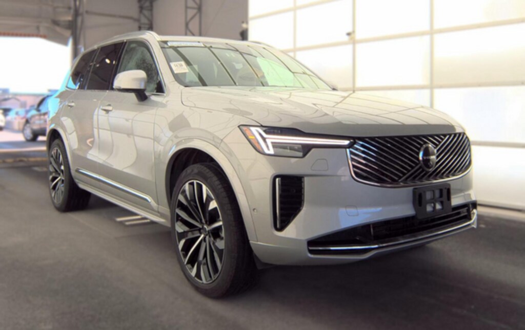 Used 2025 Volvo XC90 B6 Plus 7-Seater SUV