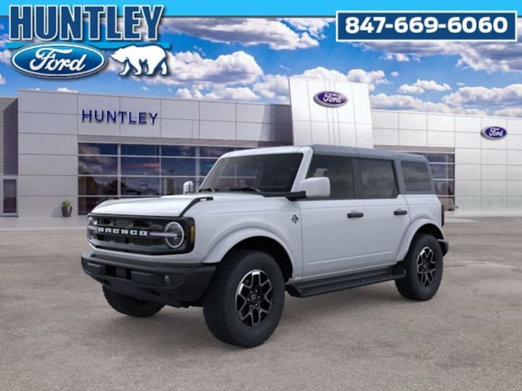 New 2026 Ford Bronco Outer Banks SUV