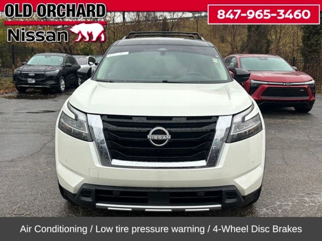 Used 2023 Nissan Pathfinder SL SUV
