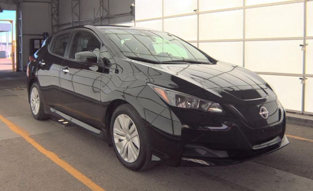 Used 2024 Nissan LEAF S with VIN 1N4AZ1BV0RC555234 for sale in Huntley, IL