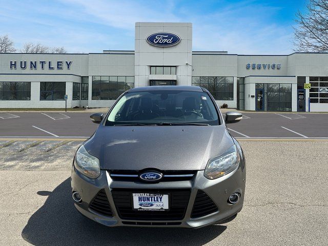 Used 2012 Ford Focus Titanium with VIN 1FAHP3N24CL236394 for sale in Huntley, IL