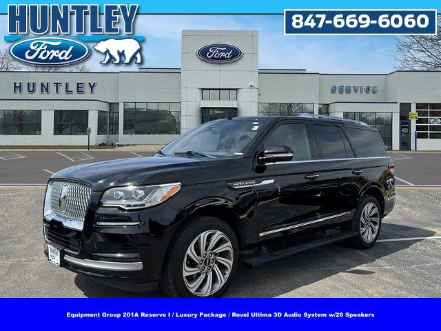 2022 Lincoln Navigator Reserve's photo