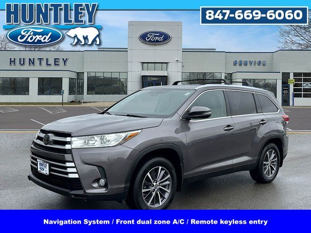 2019 Toyota Highlander XLE's photo