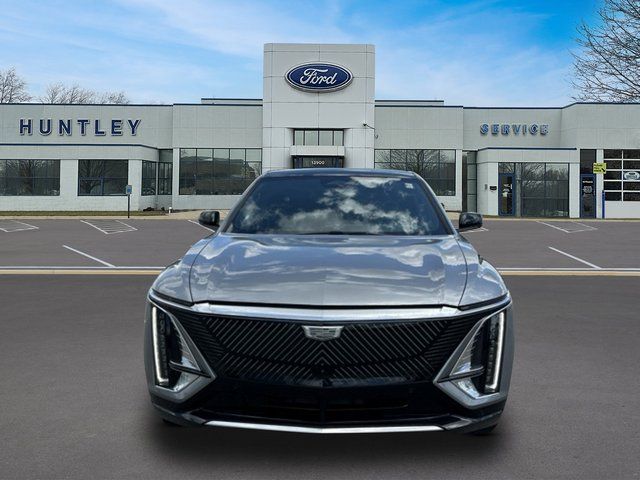 Used 2024 Cadillac LYRIQ Luxury 2 with VIN 1GYKPRRL9RZ122686 for sale in Huntley, IL