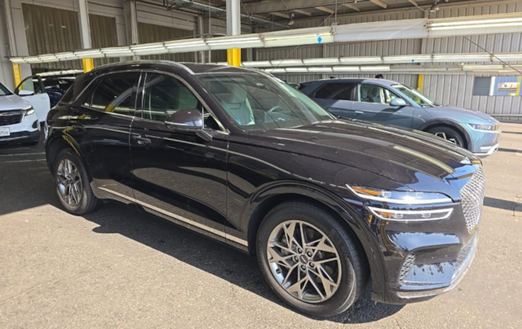 Used 2025 Genesis GV70 2.5T SUV