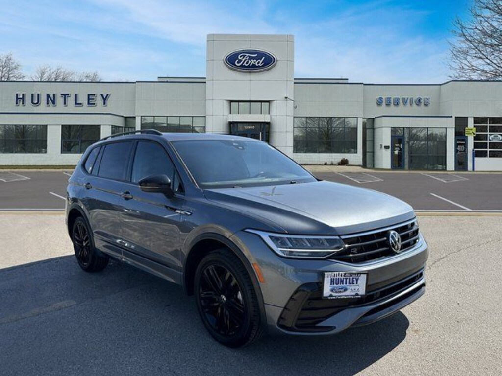 Used 2022 Volkswagen Tiguan 2.0T SE R-Line Black SUV