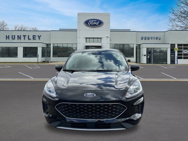 Used 2022 Ford Escape SE with VIN 1FMCU9G61NUB72209 for sale in Huntley, IL