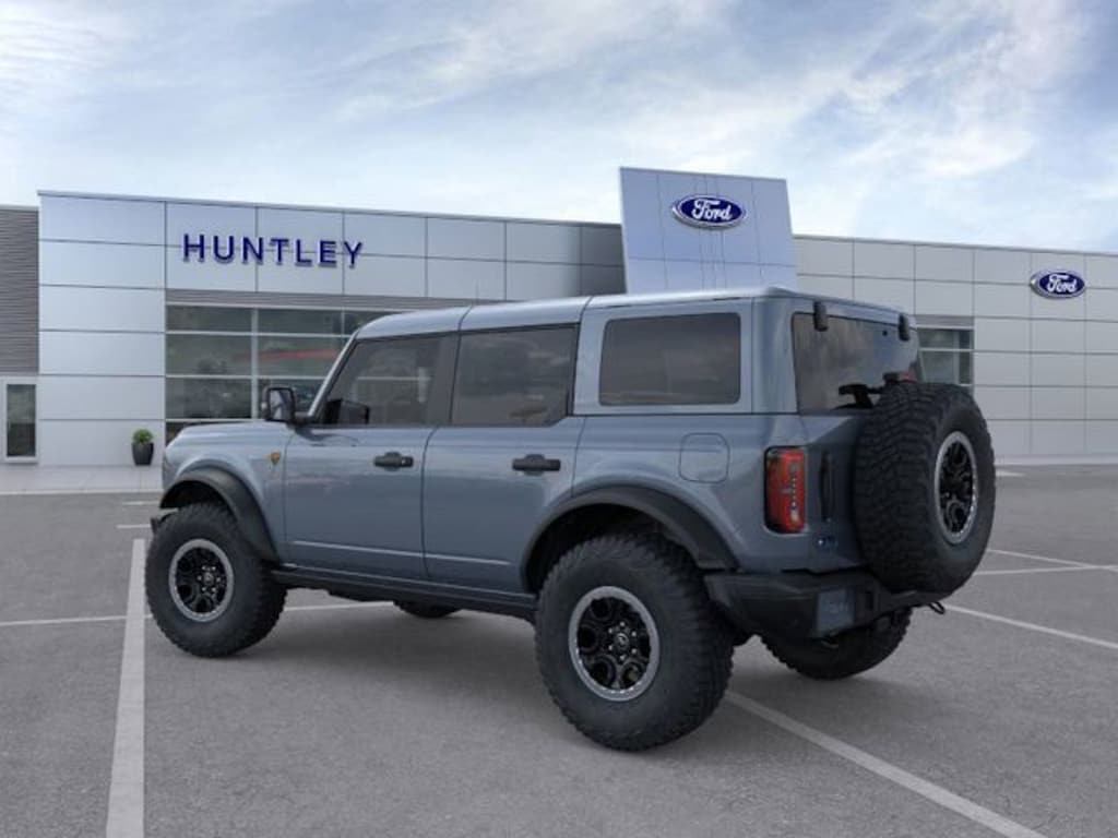 New 2025 Ford Bronco Badlands SUV