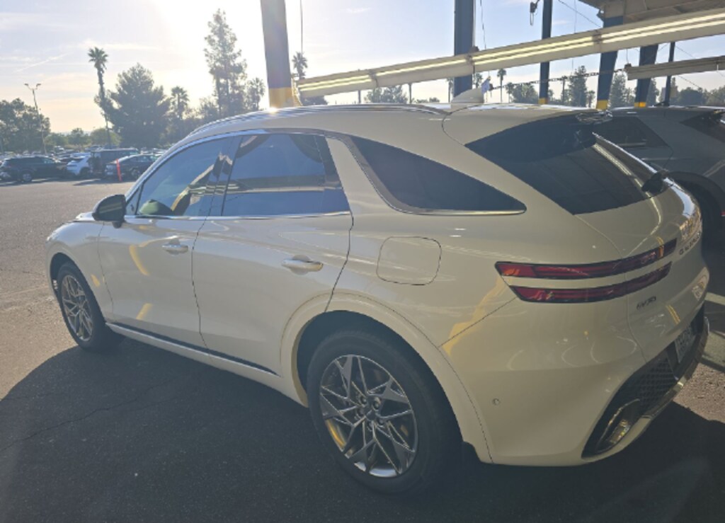 Used 2023 Genesis GV70 2.5T SUV