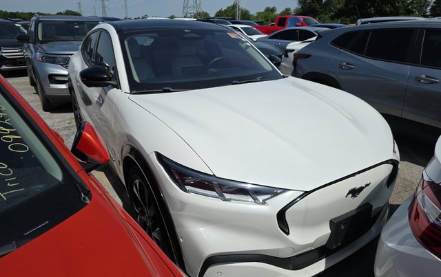 Used 2021 Ford Mustang Mach-E Premium AWD with VIN 3FMTK3SUXMMA26080 for sale in Huntley, IL