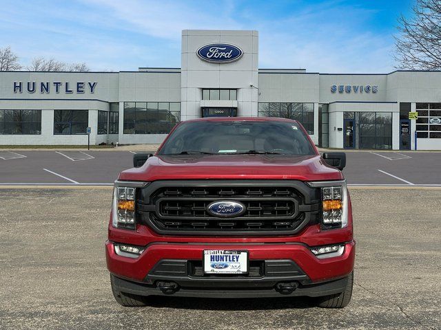 2022 Ford F-150 XLT photo 2