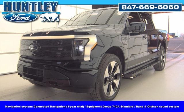 2022 Ford F-150 Lightning Platinum's photo