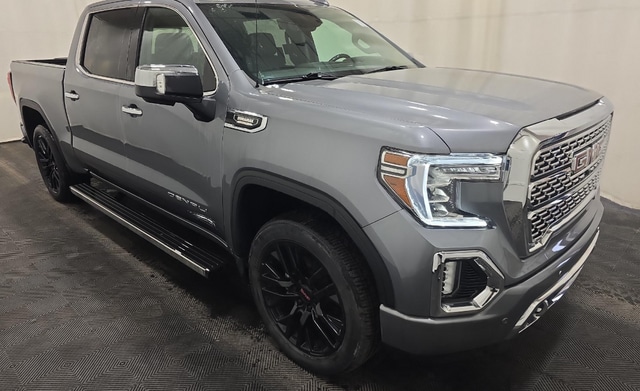 Used 2021 GMC Sierra 1500 Denali with VIN 1GTU9FET2MZ321987 for sale in Huntley, IL