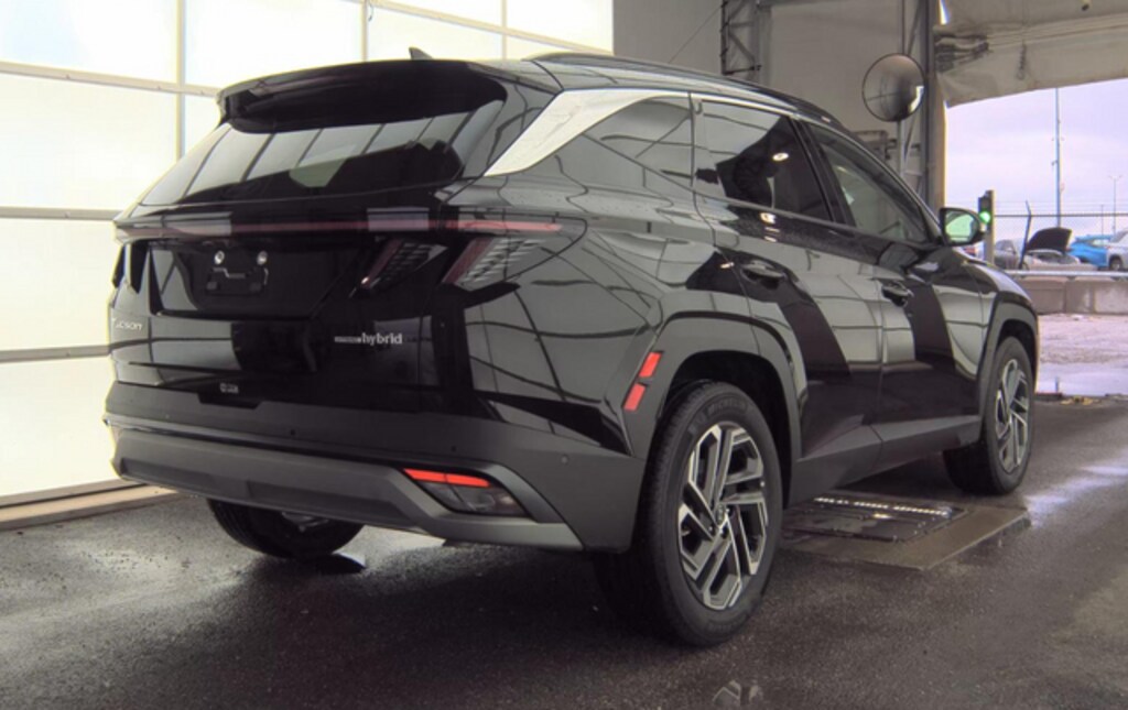 Used 2025 Hyundai Tucson Hybrid Limited SUV