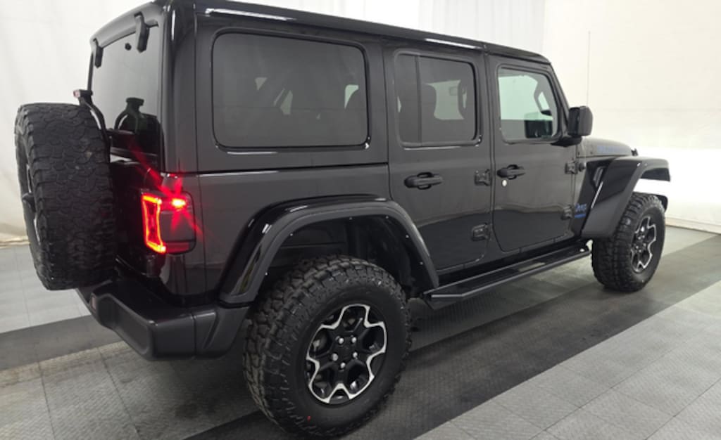 Used 2021 Jeep Wrangler Unlimited Rubicon 4xe SUV