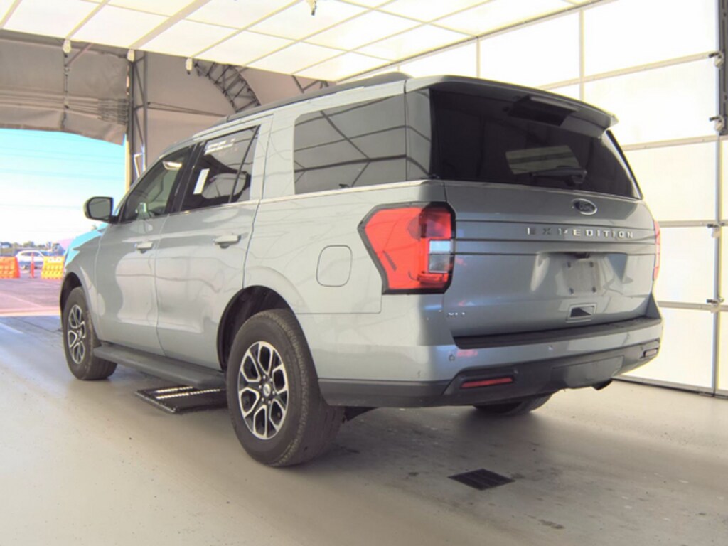 Used 2024 Ford Expedition XLT SUV
