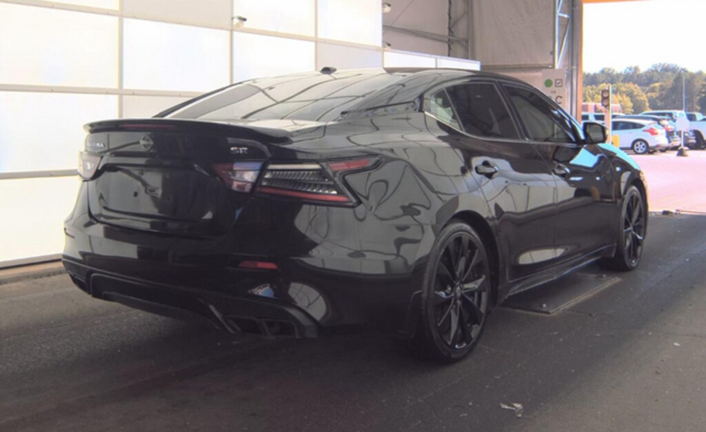 Used 2023 Nissan Maxima SR Sedan