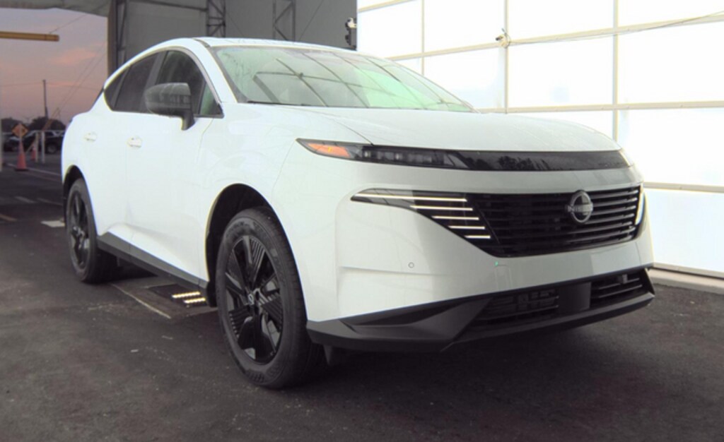 Used 2025 Nissan Murano SV SUV