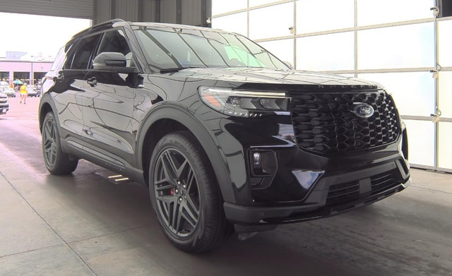 Used 2025 Ford Explorer ST-LINE with VIN 1FMUK8KH3SGA01159 for sale in Huntley, IL