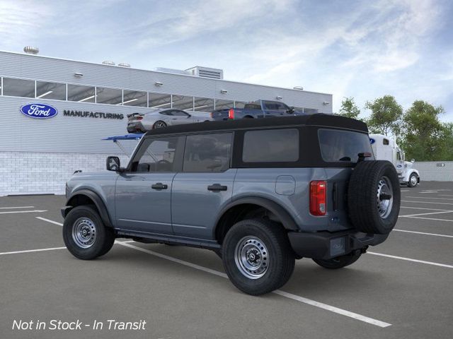 2025 Ford Bronco Base photo 4