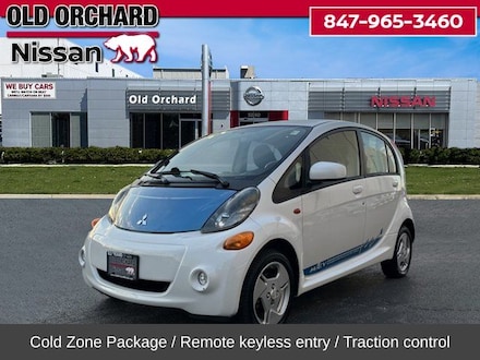 2012 Mitsubishi i-Miev SE Hatchback