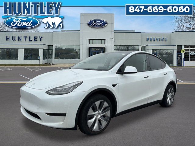 2023 Tesla Model Y Long Range Dual Motor All-Wheel Drive's photo