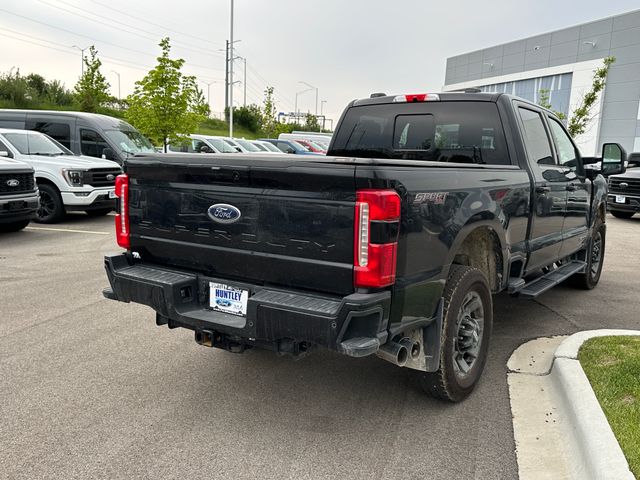 2023 Ford F-250 Lariat photo 4