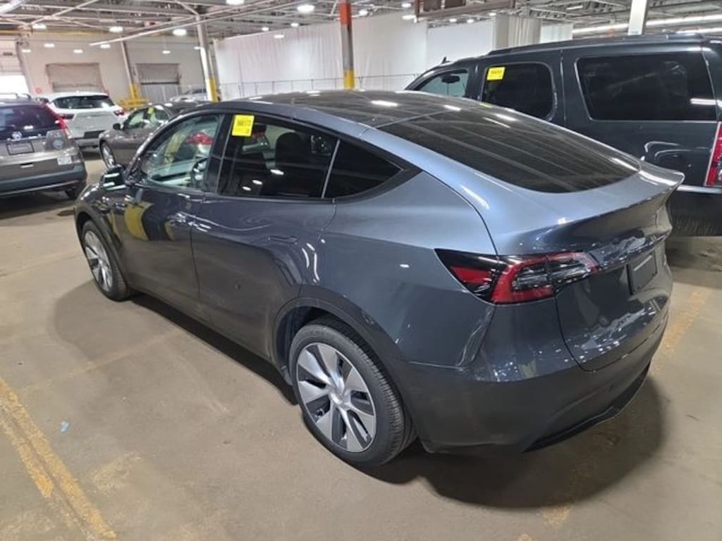 Used 2023 Tesla Model Y Long Range SUV