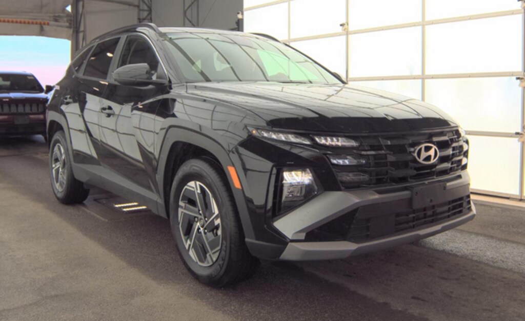 Used 2025 Hyundai Tucson Hybrid Blue SUV