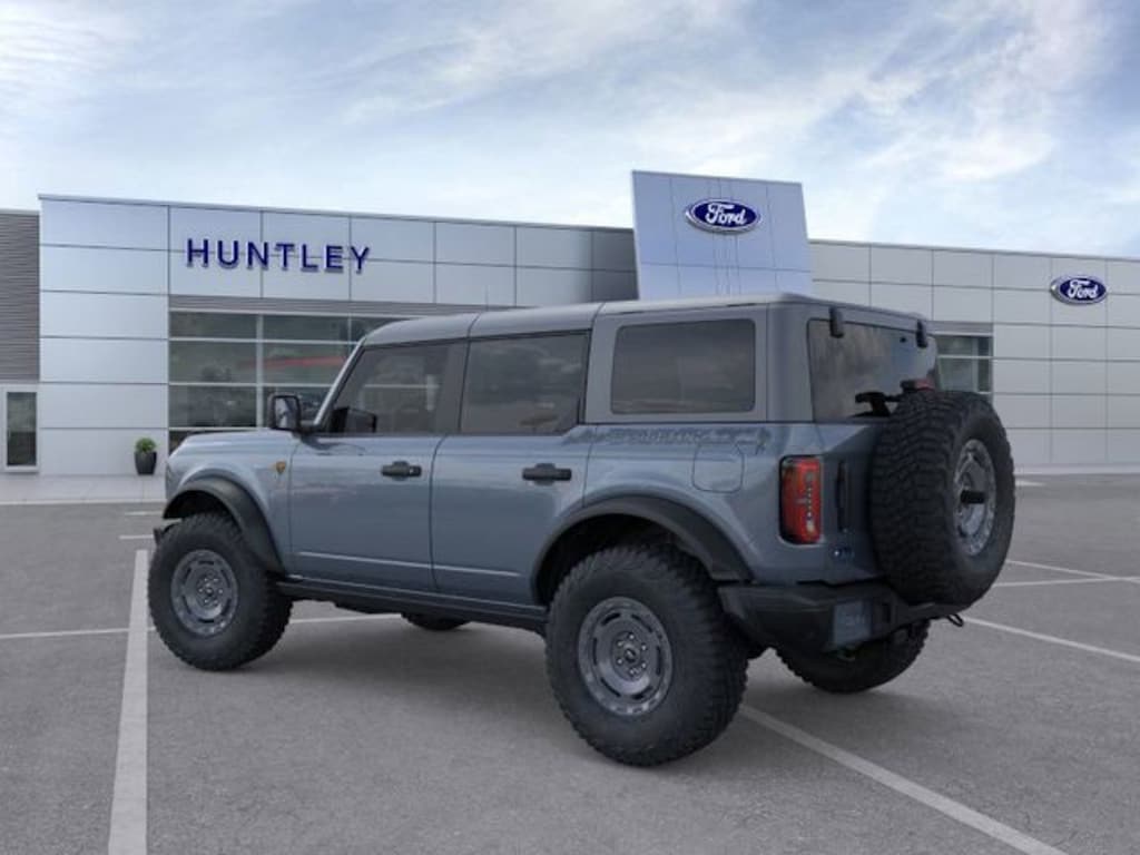 New 2025 Ford Bronco Badlands SUV