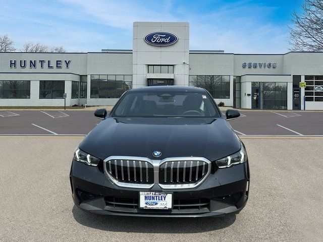 Used 2024 BMW 5 Series 530i with VIN WBA53FJ0XRCS96149 for sale in Huntley, IL